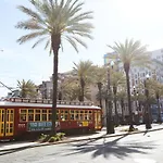 Sonder Gallery Row